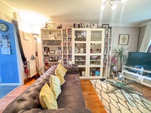 Photo 7- click for photo gallery